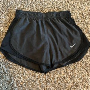 Nike Dry Tempo Shorts